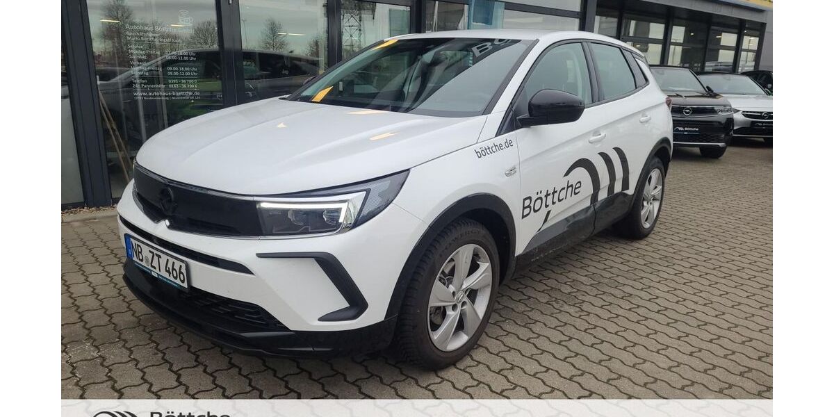 Opel Grandland (X) 14.254 km 24.990 € Neubrandenburg 17033