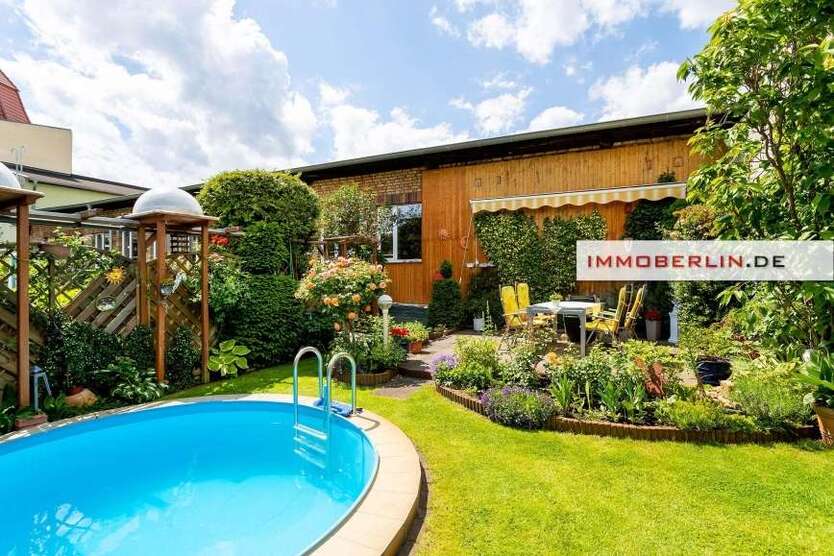 Haus zum Kaufen in Luckenwalde 220.000 € 127 m²