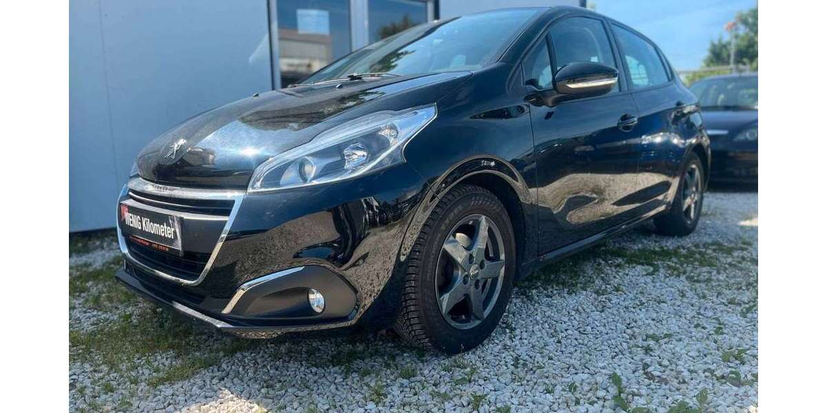 Peugeot 208 61.073 km 7.490 &euro; Pfullingen 72793