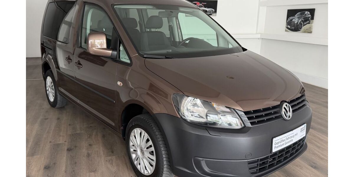 VW Caddy 113.826 km 9.300 &euro; Baunatal 34225