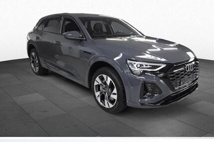Audi Q8 e-tron 36.490 km 49.980 &euro; Schwabach 91126
