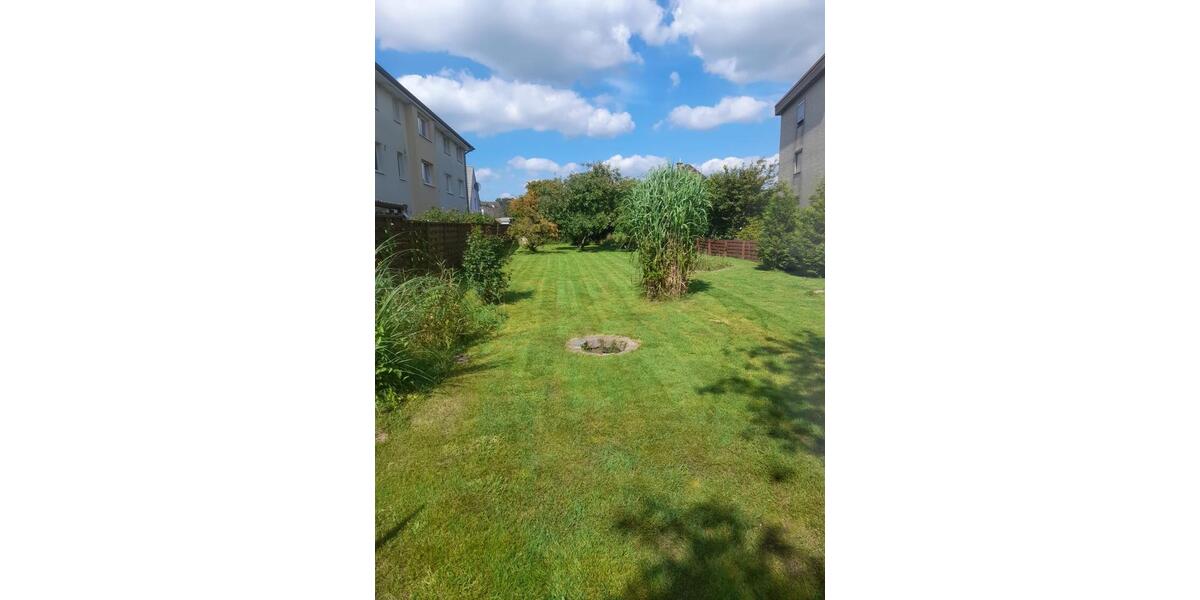 Einfamilienhaus Barmstedt - 11 Zimmer, 380 m&sup2;, 799.000&euro; | Angebot:26040232