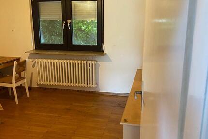 WG Zimmer verfügbar mit Möglichkeit der Anmeldung in Eppelheim 1 zimmer