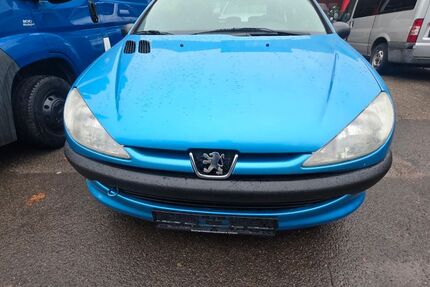 Peugeot 206 21.000 km 2.800 &euro; Schiffweiler 66578