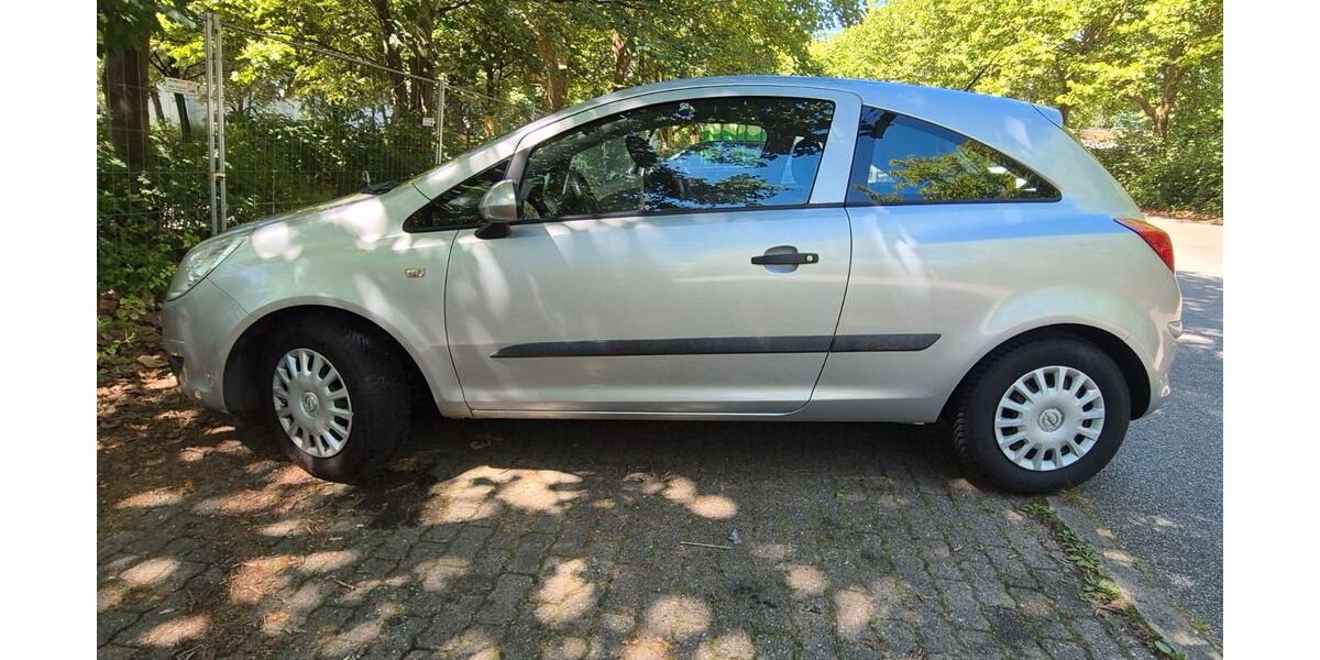 Opel Corsa 138.000 km 2.550 &euro; Hamburg 22309