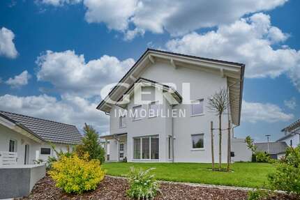 Haus Bogen - 7 Zimmer, 167 m&sup2;, 1.650&euro; | Angebot:25530265