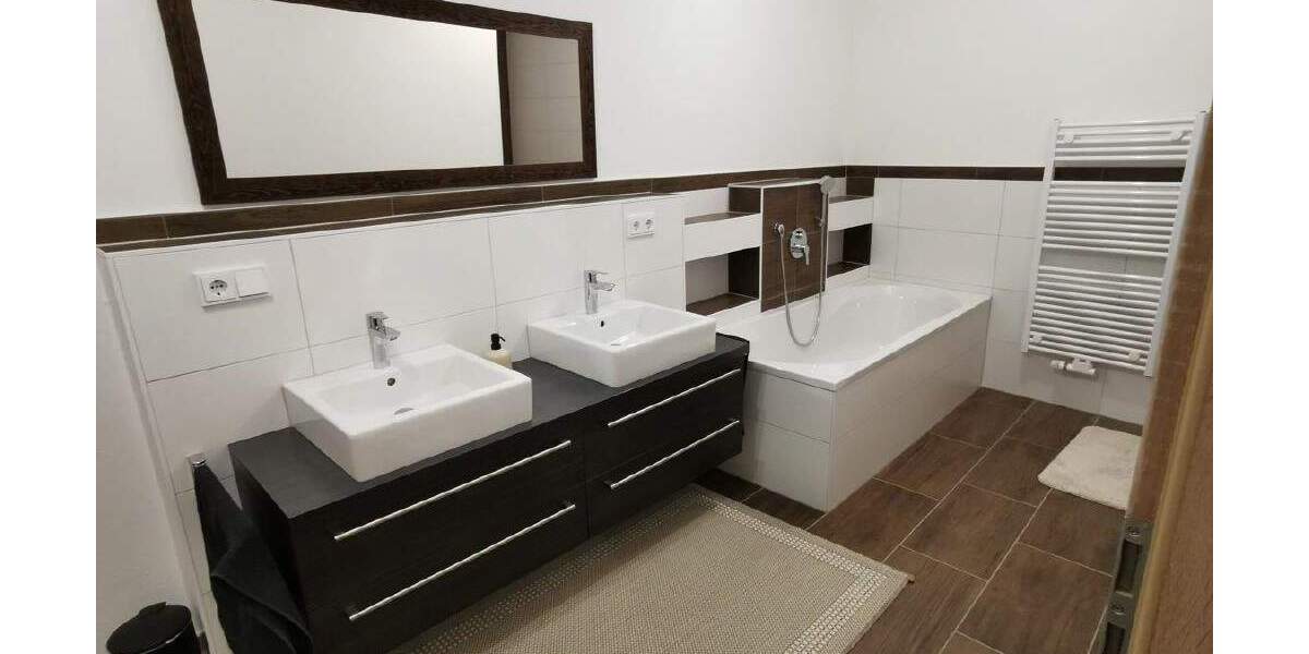 Modern & historisch! Kernsaniertes Stadthaus mit 5 Wohnungen 1 zimmer