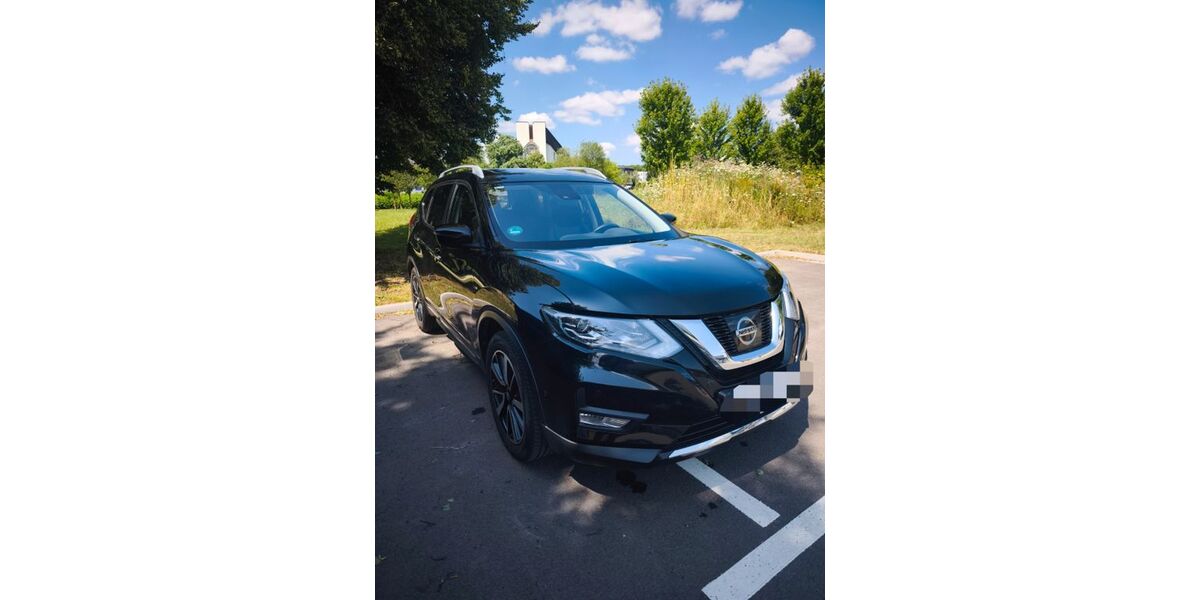 Nissan X-Trail 71.000 km 18.900 &euro; Leinefelde 37327