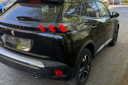 Peugeot 2008 174.082 km 11.662 &euro; Frankfurt am Main 60389