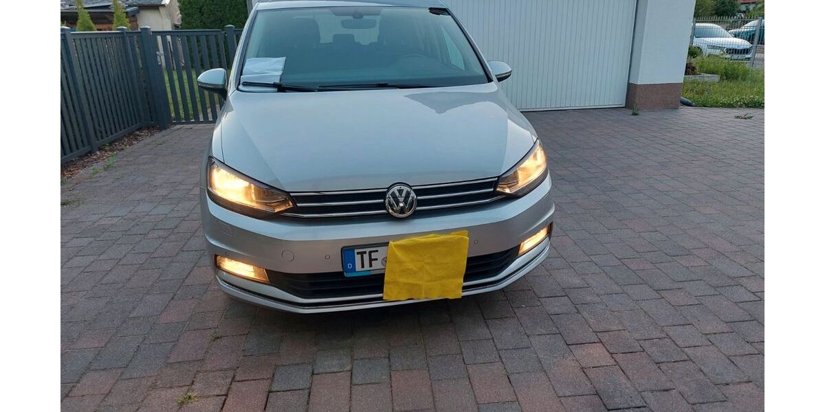 VW Touran 122.600 km 15.100 &euro; Rangsdorf 15834