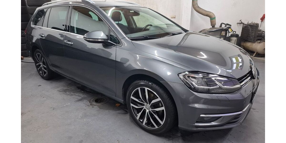 VW Golf 108.772 km 14.990 &euro; Cottbus 03042