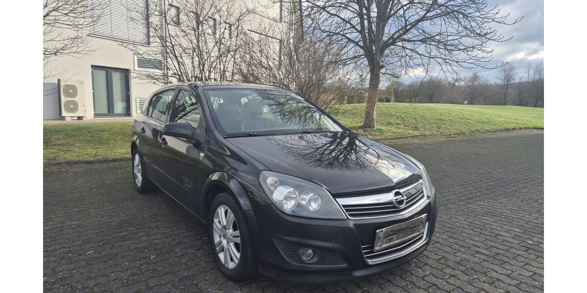 Opel Astra 145.000 km 899 &euro; Ransbach-Baumbach 56235