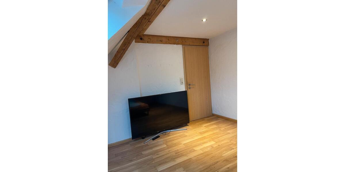 Etagenwohnung Waldkirch - 5 Zimmer, 91 m&sup2;, 1.350&euro; | Angebot:26384414