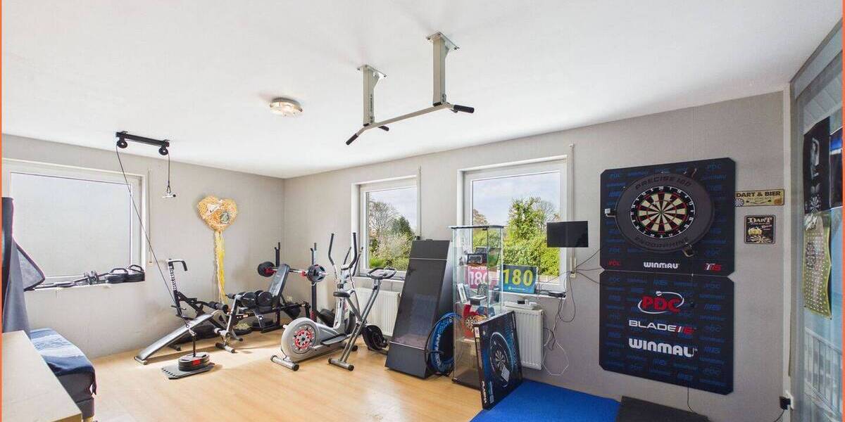 Einfamilienhaus Gangelt-Breberen Breberen - 7 Zimmer, 270 m&sup2;, 549.000&euro; | Angebot:26358393
