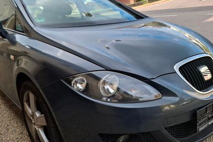 Seat Leon 233.000 km 2.600 € Wallerfangen 66798