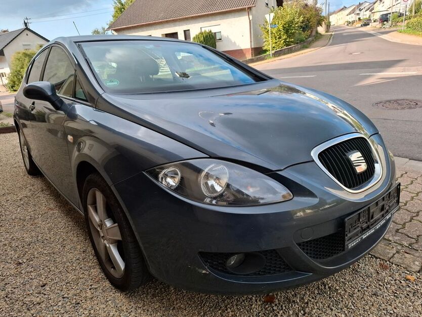 Seat Leon 233.000 km 2.600 € Wallerfangen 66798