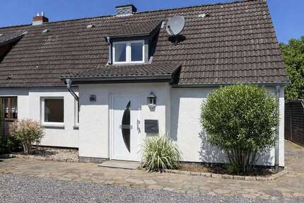 Haus Ratekau - 5 Zimmer, 120 m&sup2;, 390.000&euro; | Angebot:26964679