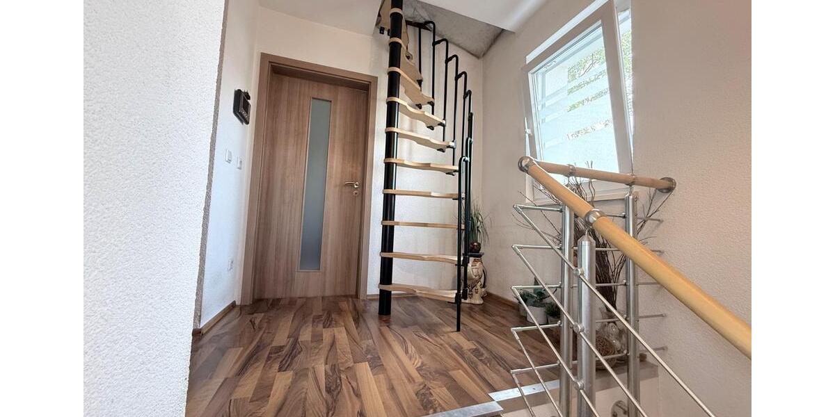 Einfamilienhaus Aalen Attenhofen - 6.5 Zimmer, 130 m&sup2;, 499.000&euro; | Angebot:27126038