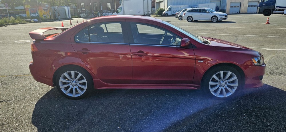 Mitsubishi Lancer 94.404 km 10.500 &euro; Hamburg 20038