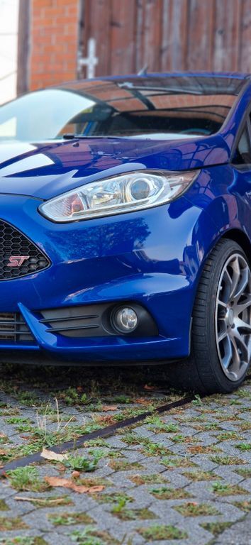 Ford Fiesta 105.000 km 10.500 € Osthofen 67574