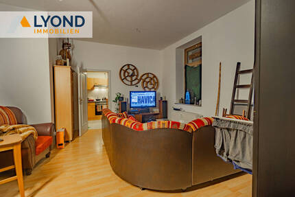 Wohnung Glauchau - 2 Zimmer, 67 m&sup2;, 69.500&euro; | Angebot:25676548