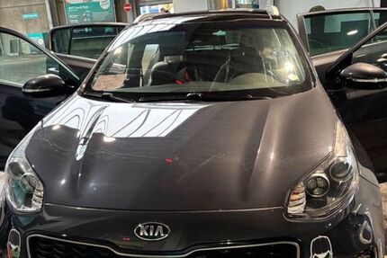 Kia Sportage 150.000 km 15.300 &euro; Remscheid 42853