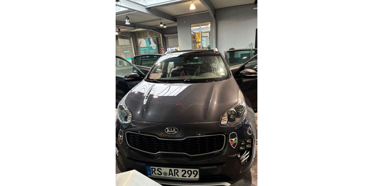Kia Sportage 150.000 km 15.300 &euro; Remscheid 42853