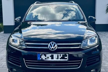 VW Touareg 236.577 km 12.990 &euro; Großschönau 02779