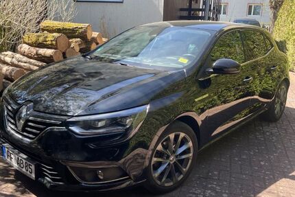 Renault Megane 82.000 km 9.000 &euro; Frankfurt Oder 15234