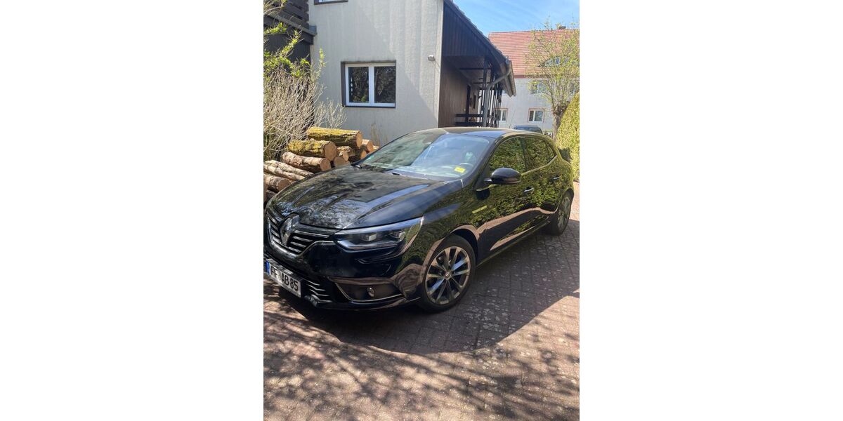 Renault Megane 82.000 km 9.000 &euro; Frankfurt Oder 15234