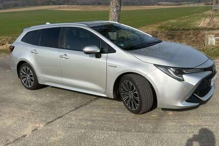 Toyota Corolla 74.000 km 22.649 &euro; Salzhemmendorf, Flecken 31020