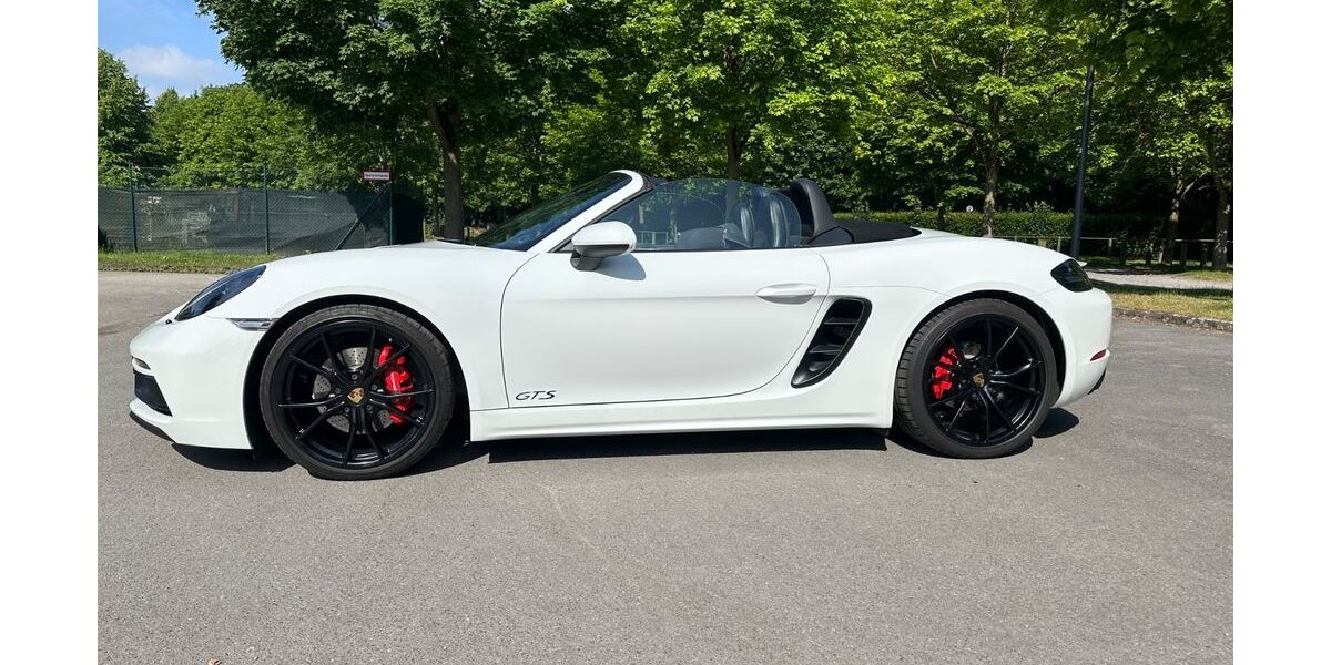 Porsche Boxster 33.458 km 71.999 &euro; Krefeld 47829