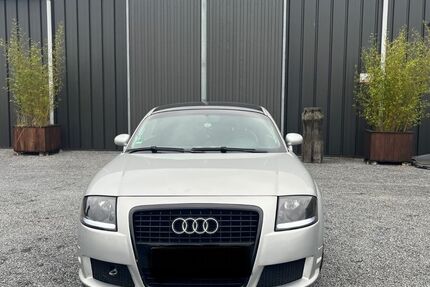 Audi TT 190.000 km 8.500 &euro; Aachen 52076