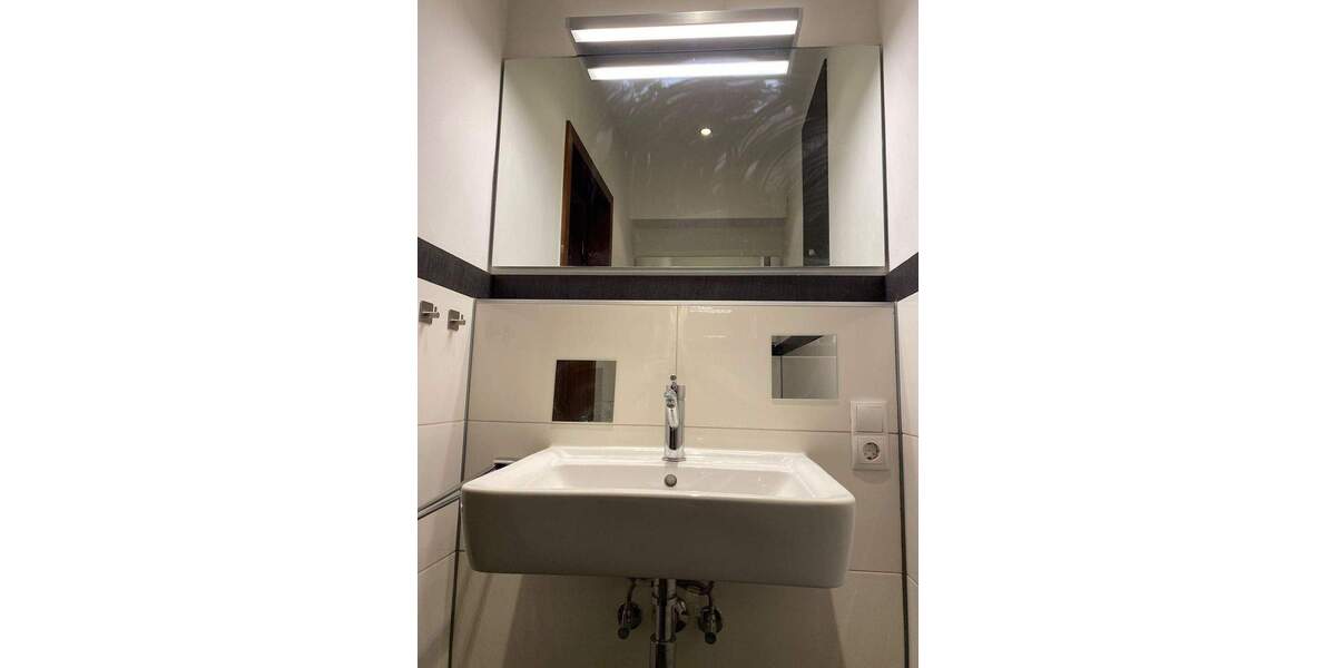 Terrassenwohnung Bonn Lannesdorf - 3 Zimmer, 151 m&sup2;, 2.195&euro; | Angebot:25666895