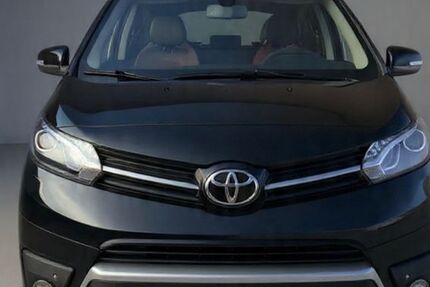 Toyota Proace (Verso) 92.000 km 31.900 &euro; Eppelborn 66571