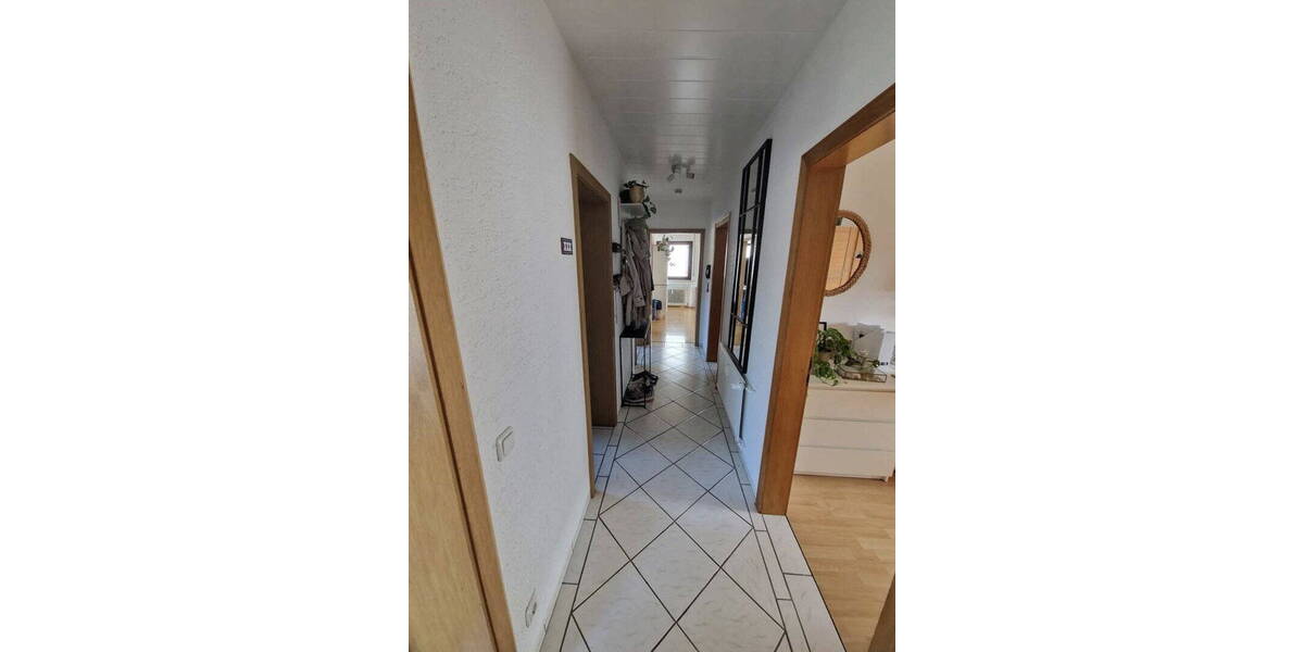 Etagenwohnung Weißenthurm - 5 Zimmer, 90 m&sup2;, 325.000&euro; | Angebot:26257729