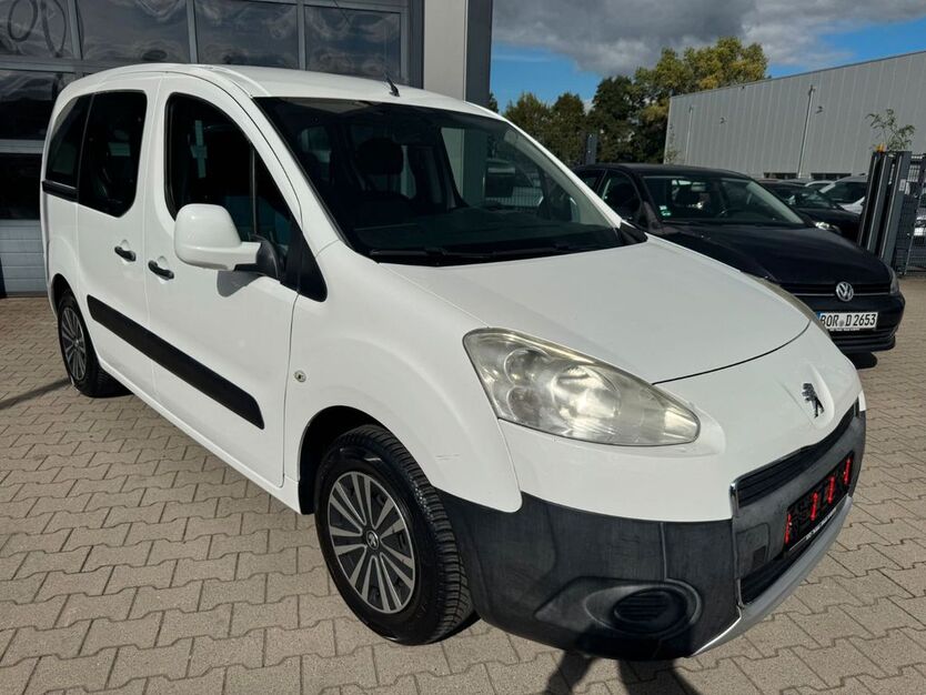 Peugeot Partner 131.850 km 5.590 € Rhede 46414