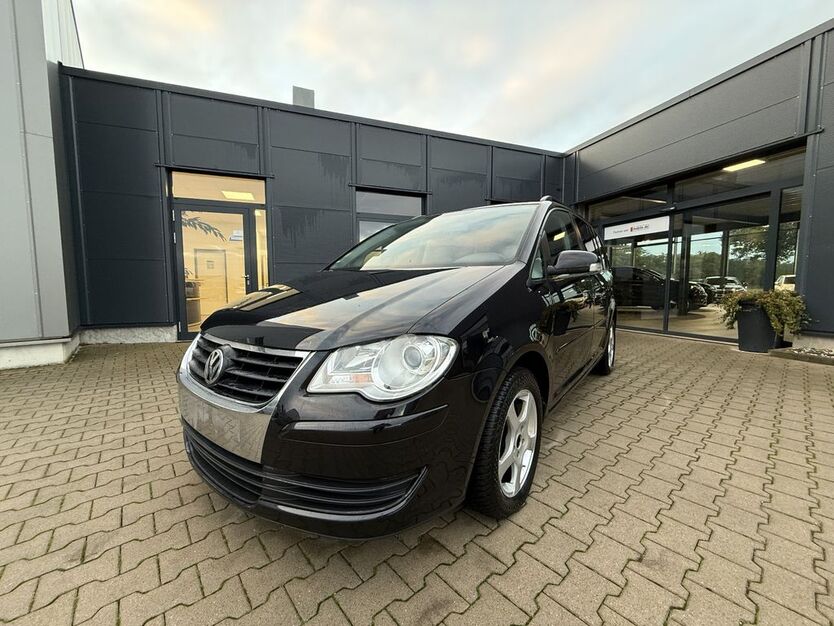 VW Touran 242.813 km 3.990 € Emsdetten 48282