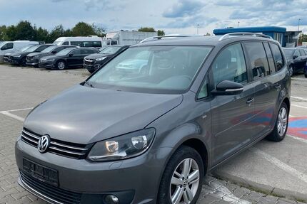 VW Touran 223.452 km 5.450 &euro; mittenwalde-schenkendorf 15749