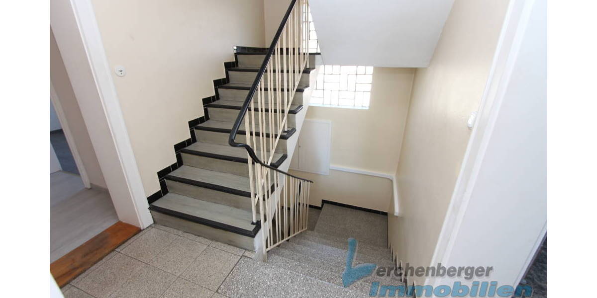 Einfamilienhaus Plattling - 8 Zimmer, 177 m&sup2;, 299.000&euro; | Angebot:26472264