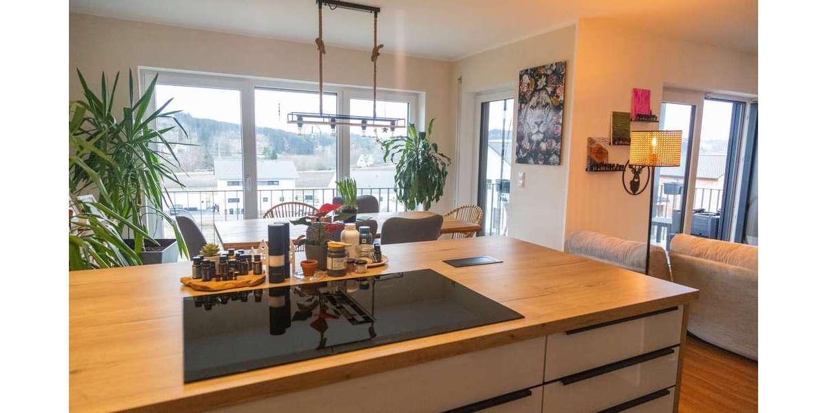 Etagenwohnung Marktredwitz - 3 Zimmer, 91 m&sup2;, 349.000&euro; | Angebot:22916297