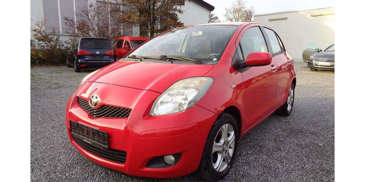 Toyota Yaris 99.200 km 4.700 € Karlsruhe 76135