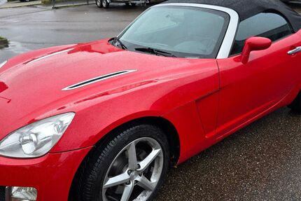 Opel GT 131.000 km 16.800 € Baltmannsweiler 73666