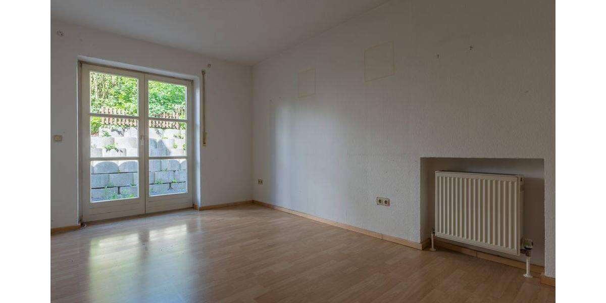 Etagenwohnung Salzweg Straßkirchen - 3 Zimmer, 84 m&sup2;, 206.000&euro; | Angebot:26876050