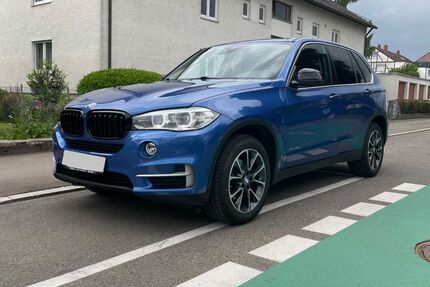 BMW X5 155.000 km 25.400 &euro; Niedereschach 78078