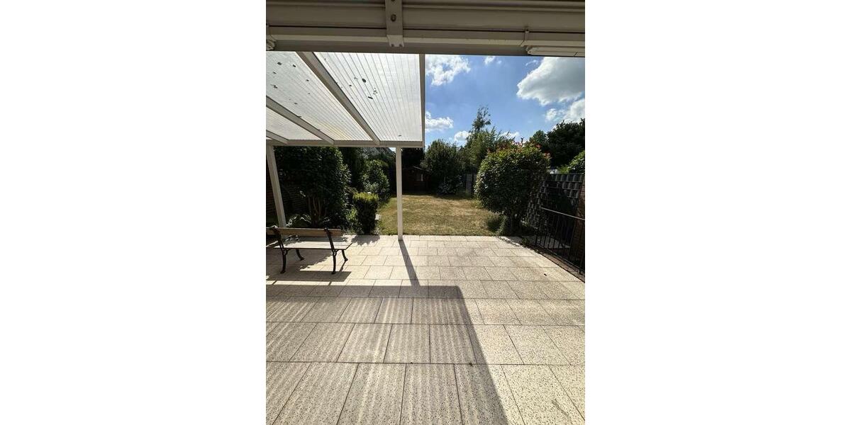 Reihenhaus Meerbusch Kierst - 5.5 Zimmer, 120 m&sup2;, 1.880&euro; | Angebot:24851141