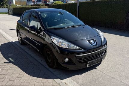 Peugeot 207 226.181 km 990 &euro; Rosenheim 83026