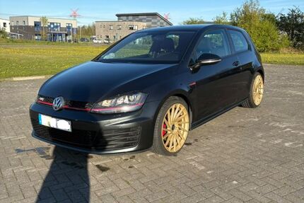 VW Golf 93.000 km 19.000 &euro; Husum 25813