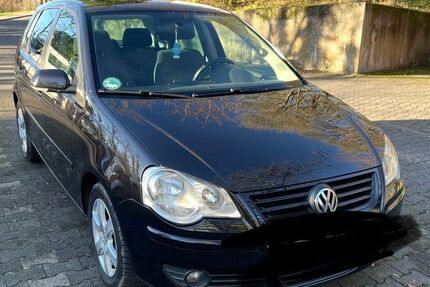 VW Polo 181.000 km 4.050 &euro; Königstein 61462