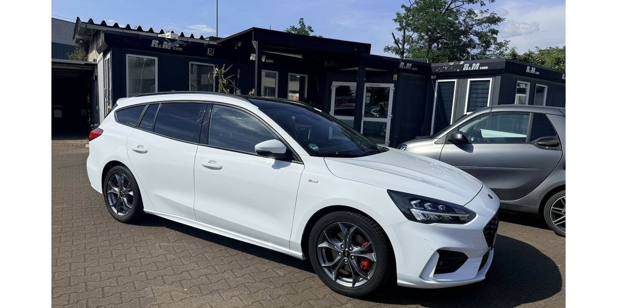 Ford Focus 1.0 Ecoboost ST-Line X/TopZustand 89.900 km 13.490 &euro; Frankfurt 60386